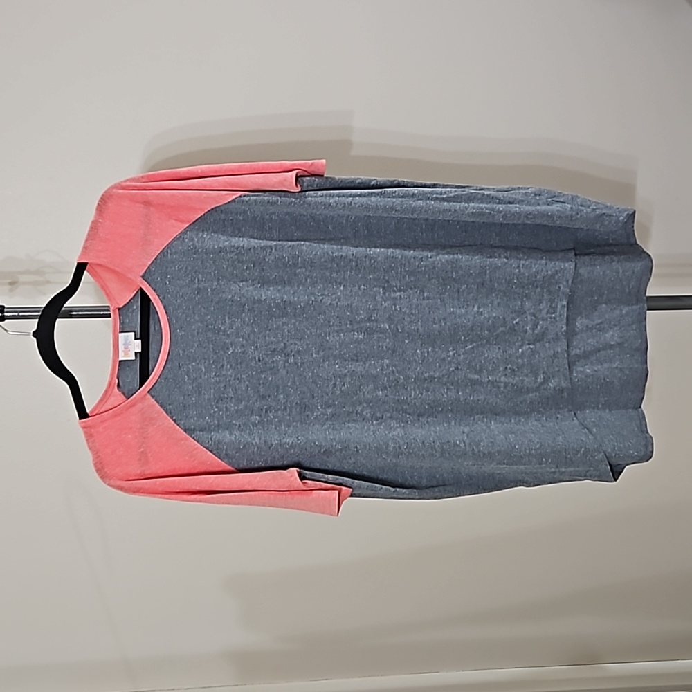 5 for $15!! Lularoe Sz Small Irma Top Blue & Pink